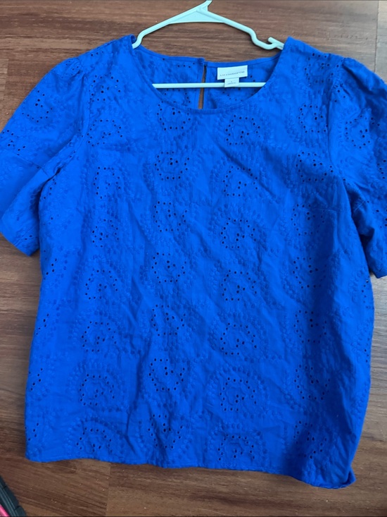 Liz Claiborne Tops - Liz Claiborne Bright Blue Eyelet Short Sleeve Blouse